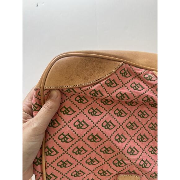 Dooney & Bourke Y2K Vintage Pink Monogram Messenger Shoulder Bag Purse - Picture 9 of 14